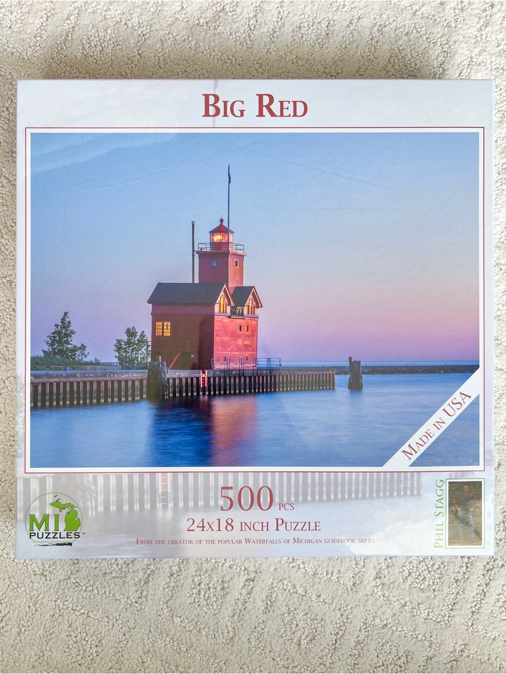 NWT 500 Piece Big Red Holland Lighthouse Puzzle